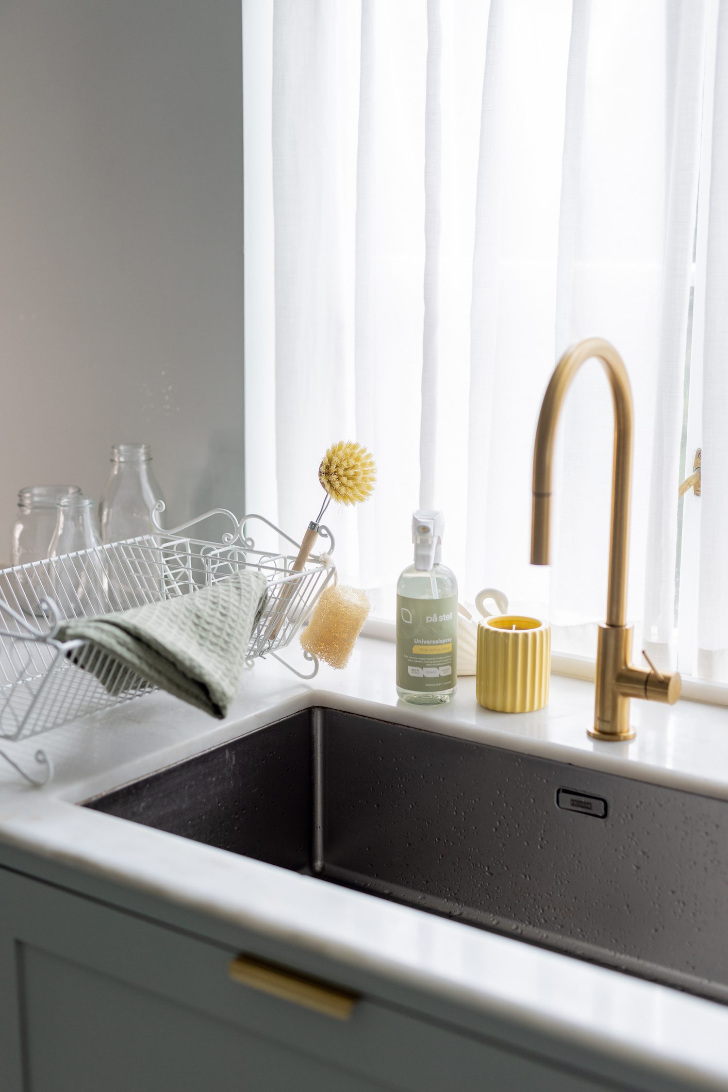 Universalspray - et must på kjøkkenet